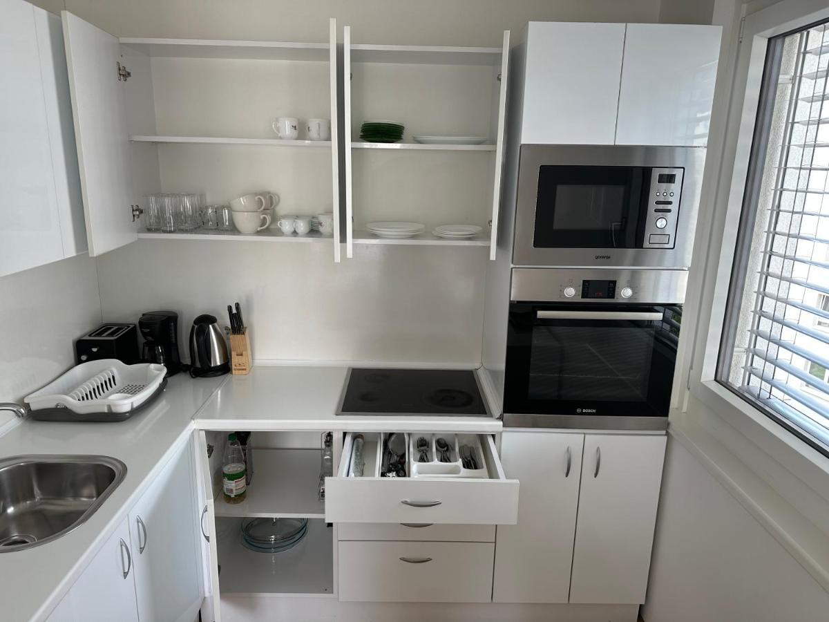 Hauptbahnhof Ferienwohnung Am Park Wien Exteriör bild