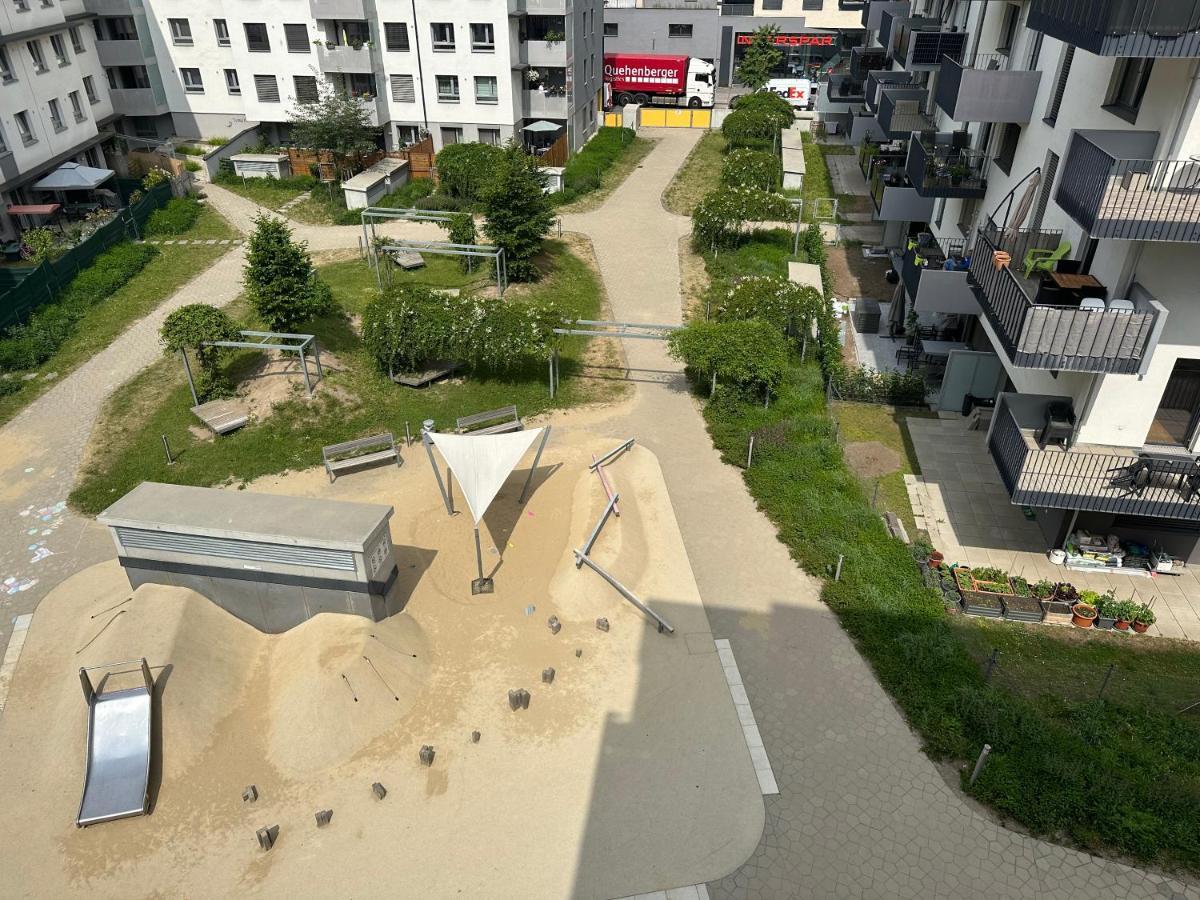 Hauptbahnhof Ferienwohnung Am Park Wien Exteriör bild