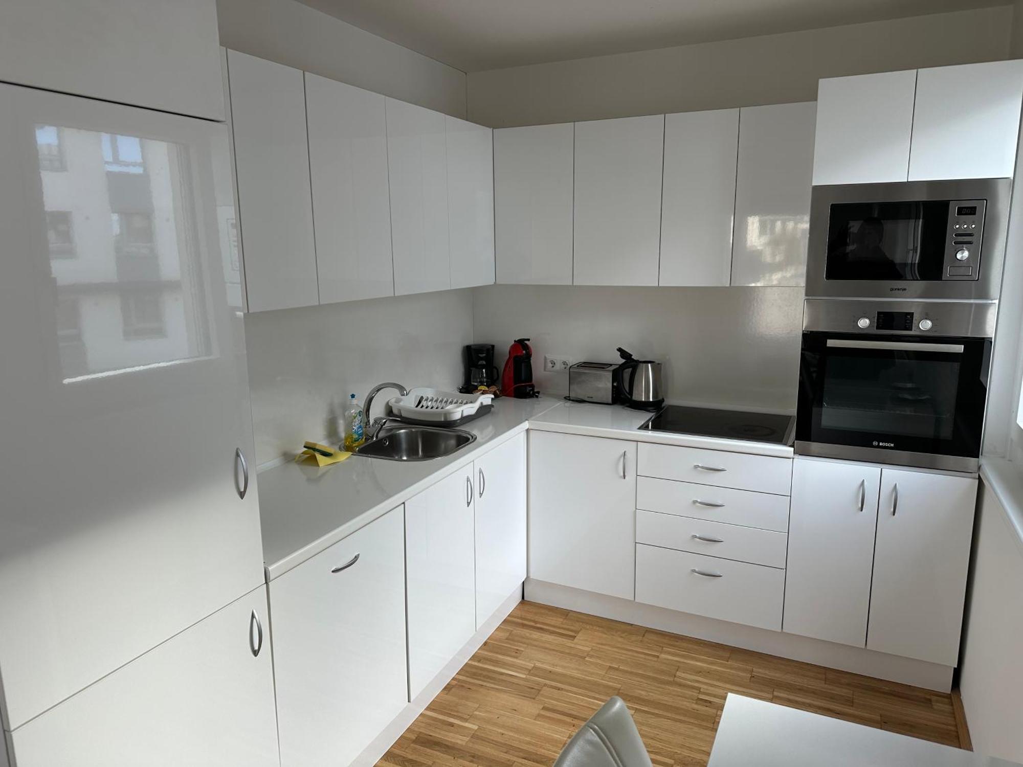 Hauptbahnhof Ferienwohnung Am Park Wien Exteriör bild